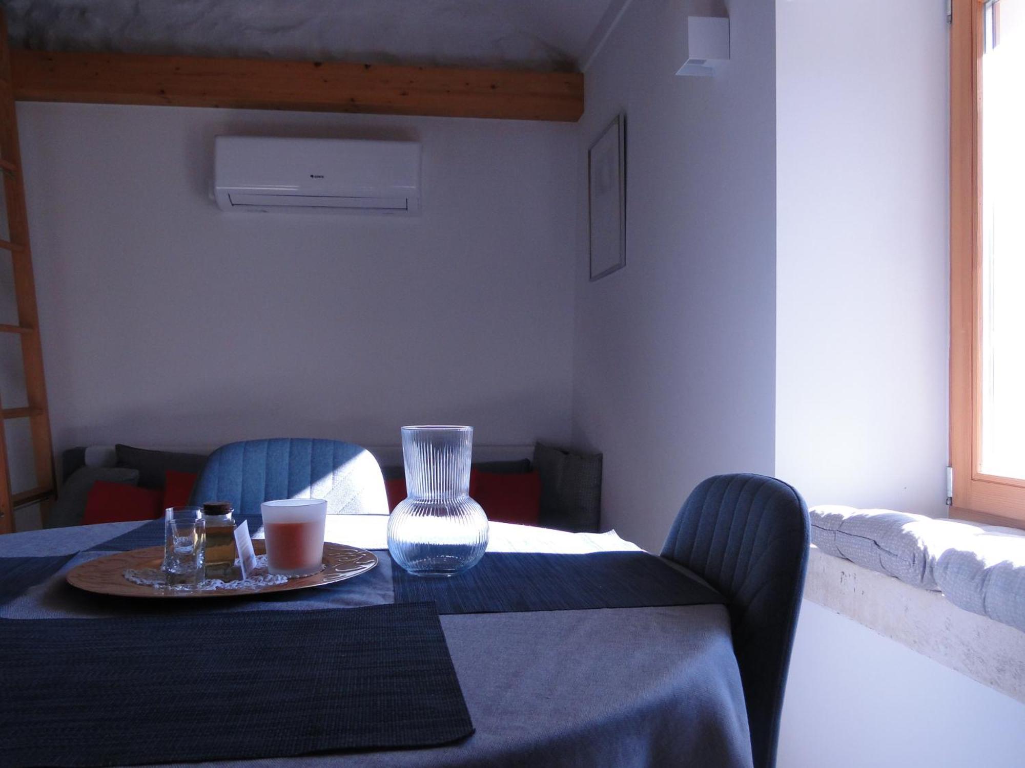 Heritage Apartments Kyra & Fox In Pitve, Hvar Exterior foto